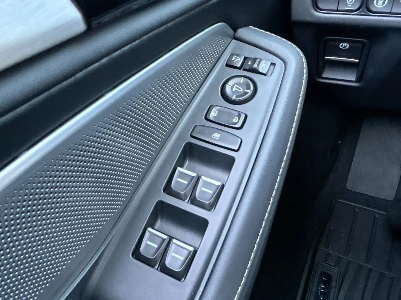 Acura MDX снимка Acura MDX
