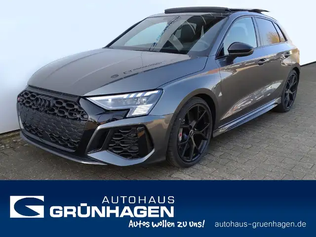 Audi RS3 RS 3 2.5 TFSI quattro Sportback HUD-Leder-Pano