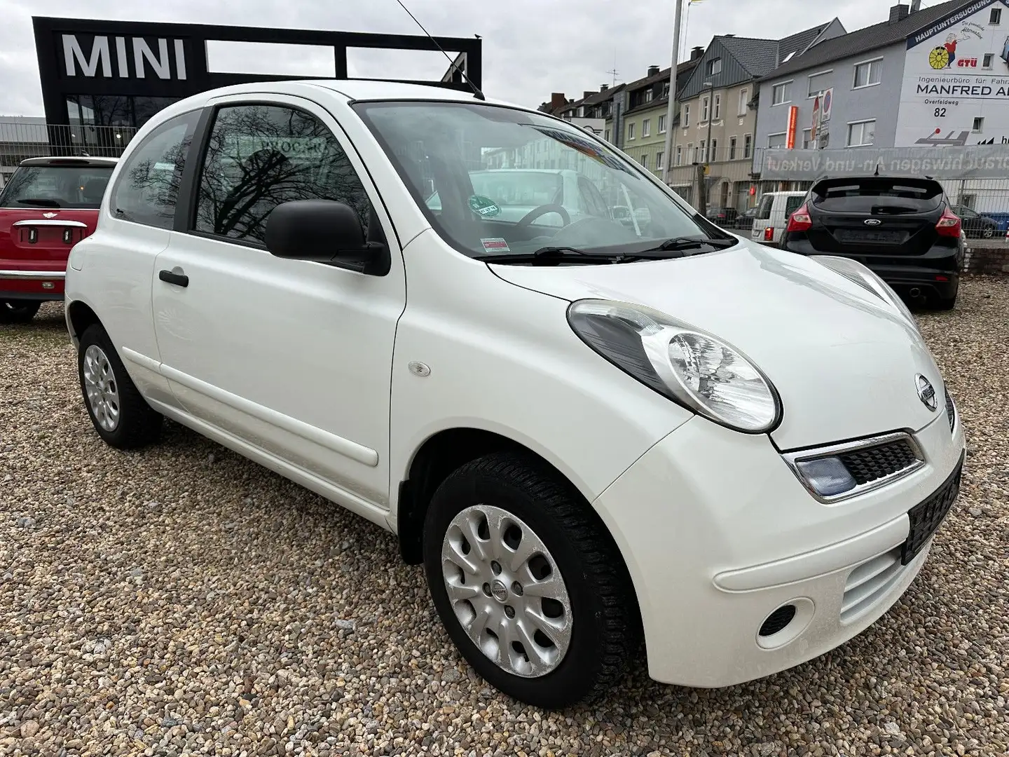 Nissan Micra 1,2Visia Білий - 1