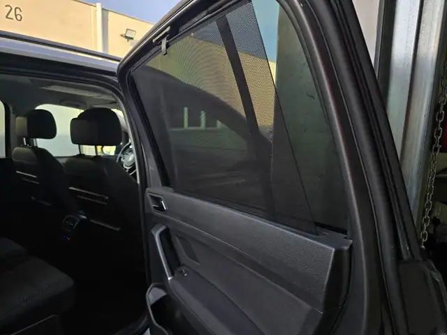 Volkswagen Touran view 28