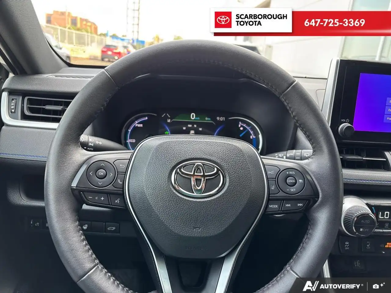 Toyota RAV 4 снимка Toyota RAV 4