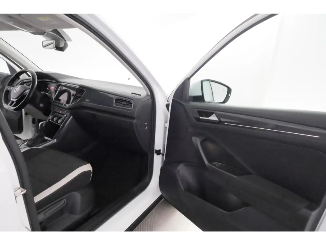 Volkswagen T-Roc 1.5TSI DSG Sport+LED+VIRTUAL+KAMERA+AHK, миниатюра 21