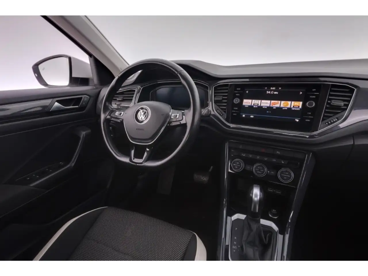 Volkswagen T-Roc 1.5TSI DSG Sport+LED+VIRTUAL+KAMERA+AHK, миниатюра 12