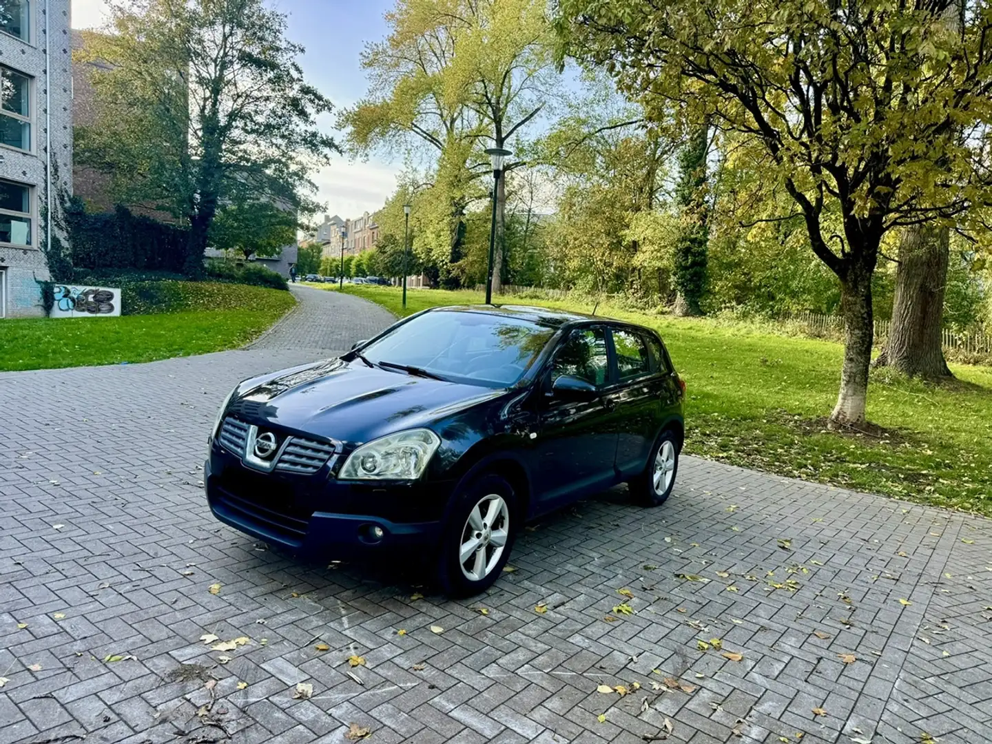 Nissan Qashqai Qashqai 1.5 dCi 2WD Tekna Executive Black Leath. Zwart - 1