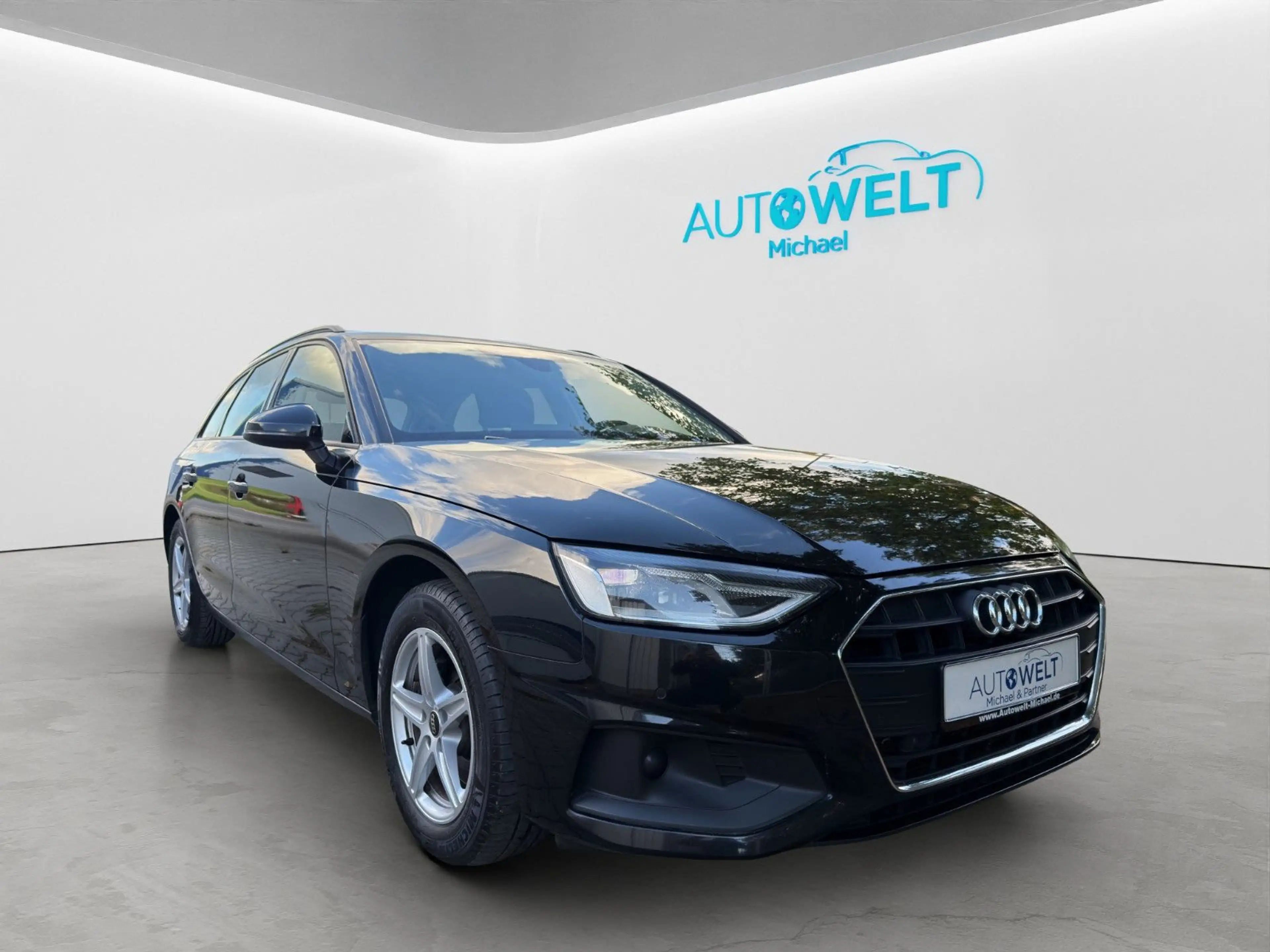 Audi A4 Avant 2.0 TDI Aut. KLIMAAUT SITZH KAM LED NAV — photo 3