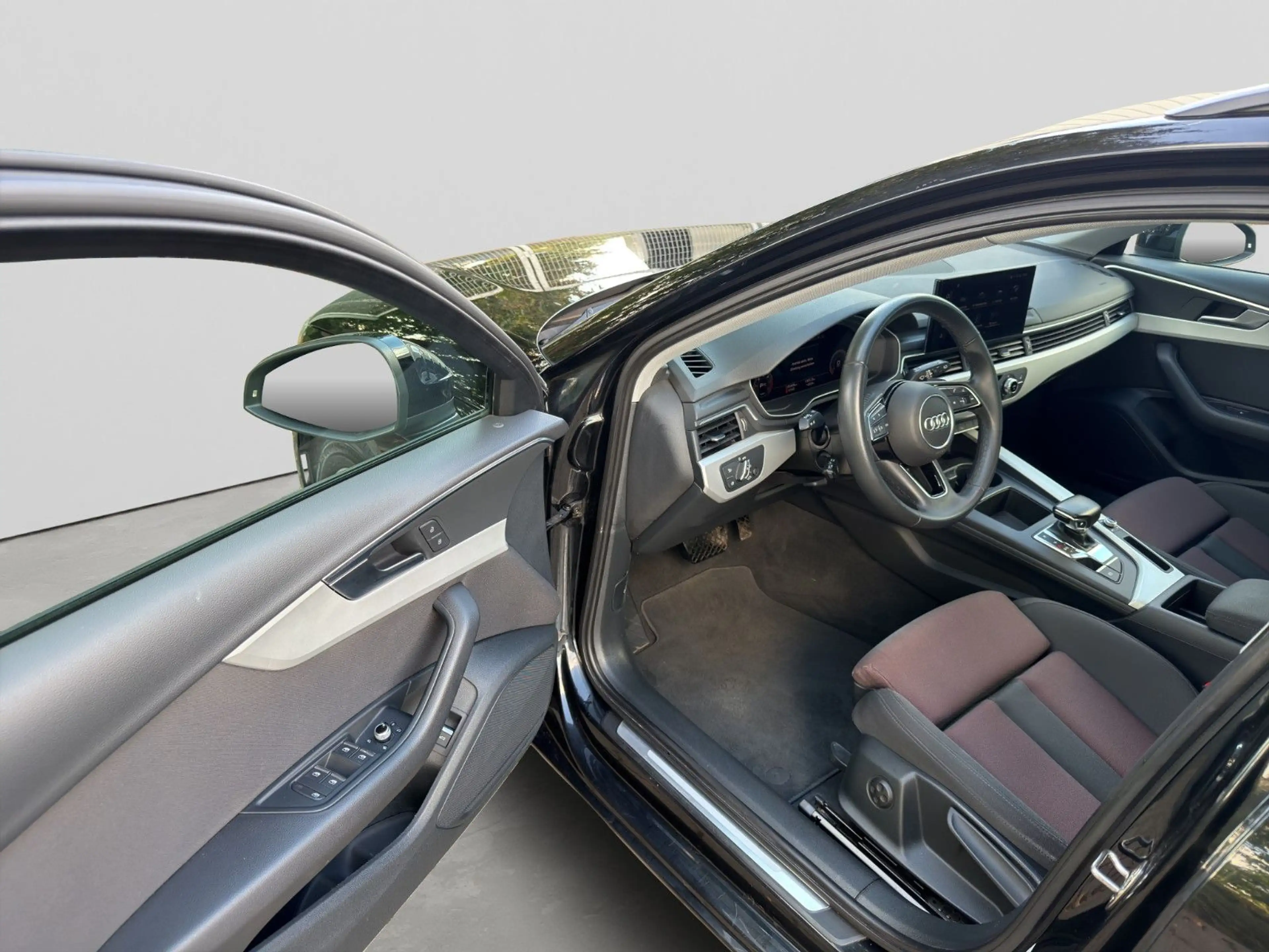 Audi A4 Avant 2.0 TDI Aut. KLIMAAUT SITZH KAM LED NAV — photo 11