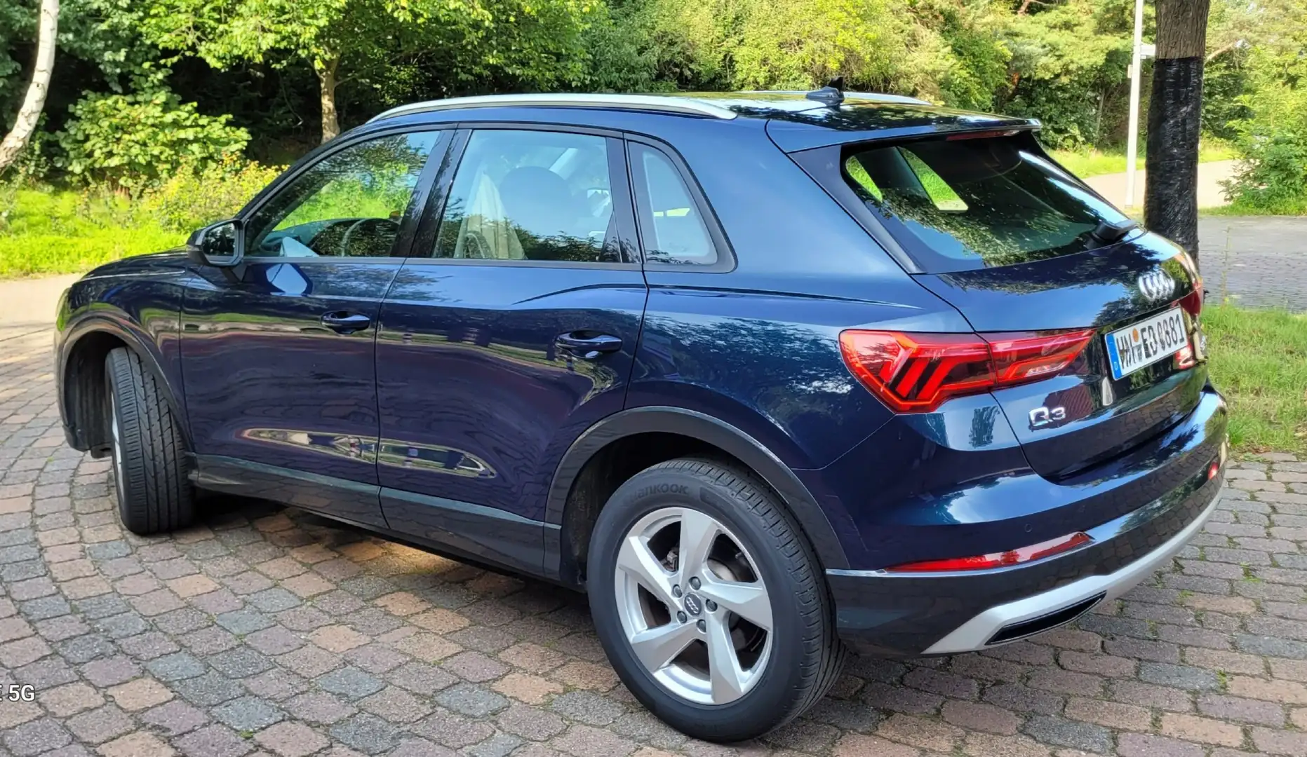 Audi Q3 Audi Q3 Advanced 35 TFSI S tronic Sport Blau - 2