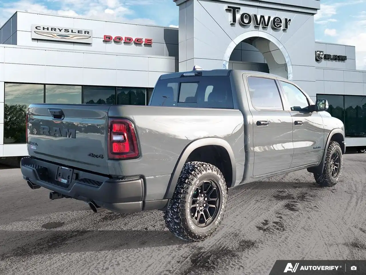 RAM 1500 снимка RAM 1500