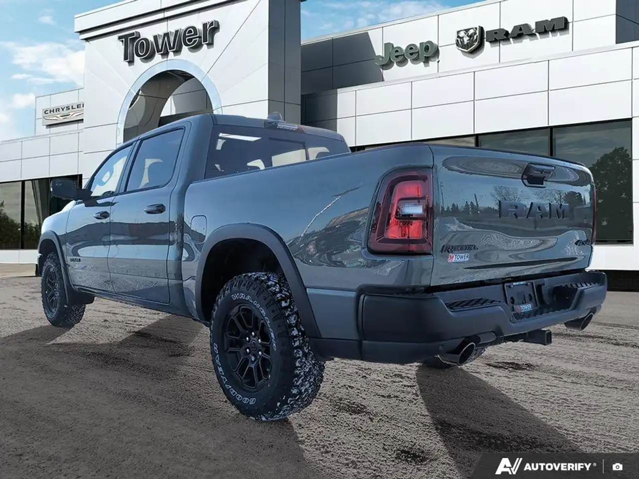 RAM 1500 снимка RAM 1500