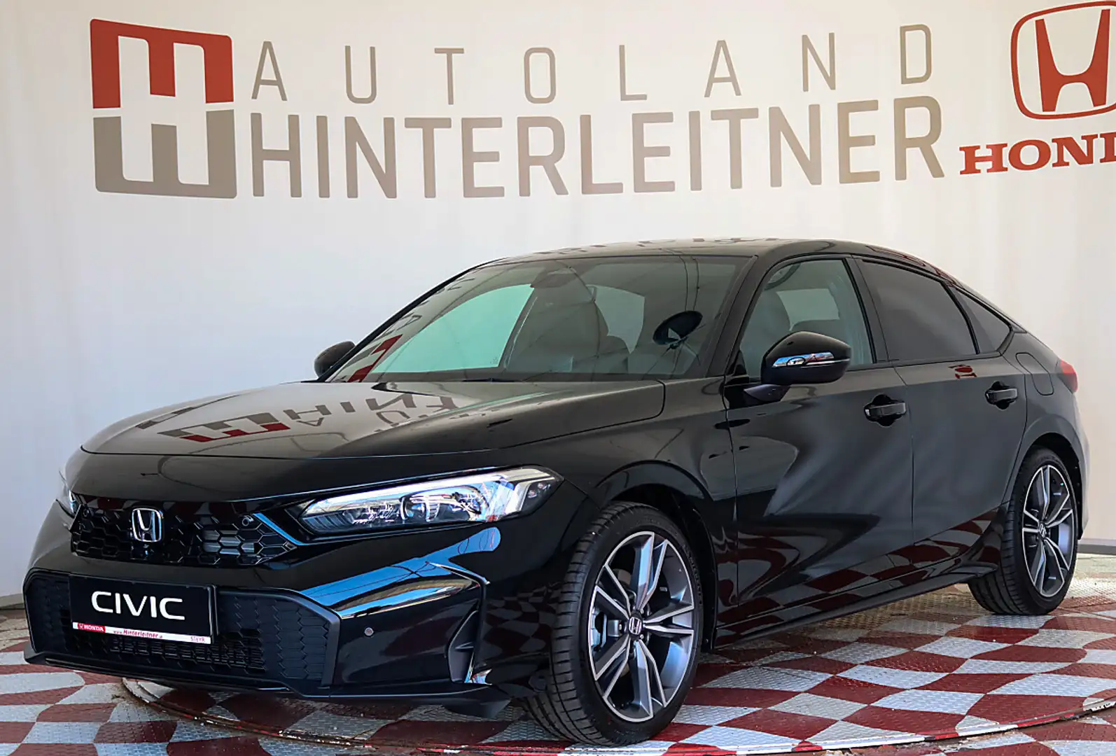 Honda Civic e:HEV 2.0 Advance e-CVT Schwarz - 1