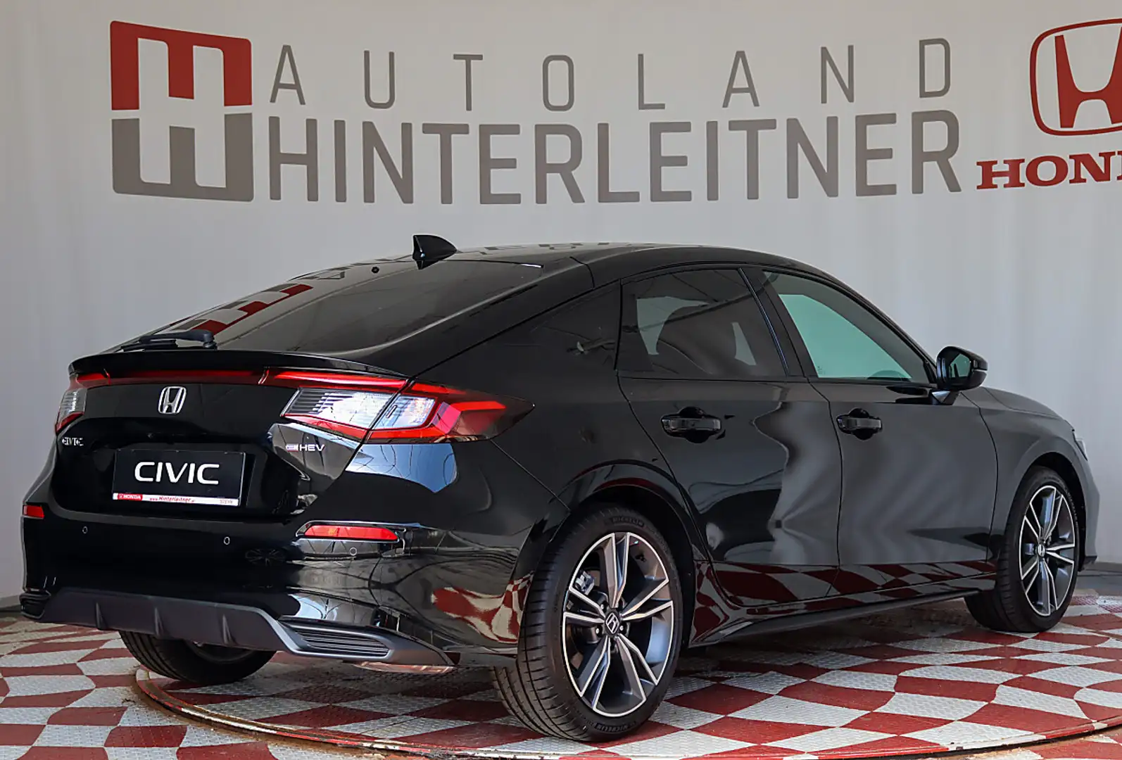 Honda Civic e:HEV 2.0 Advance e-CVT Schwarz - 2