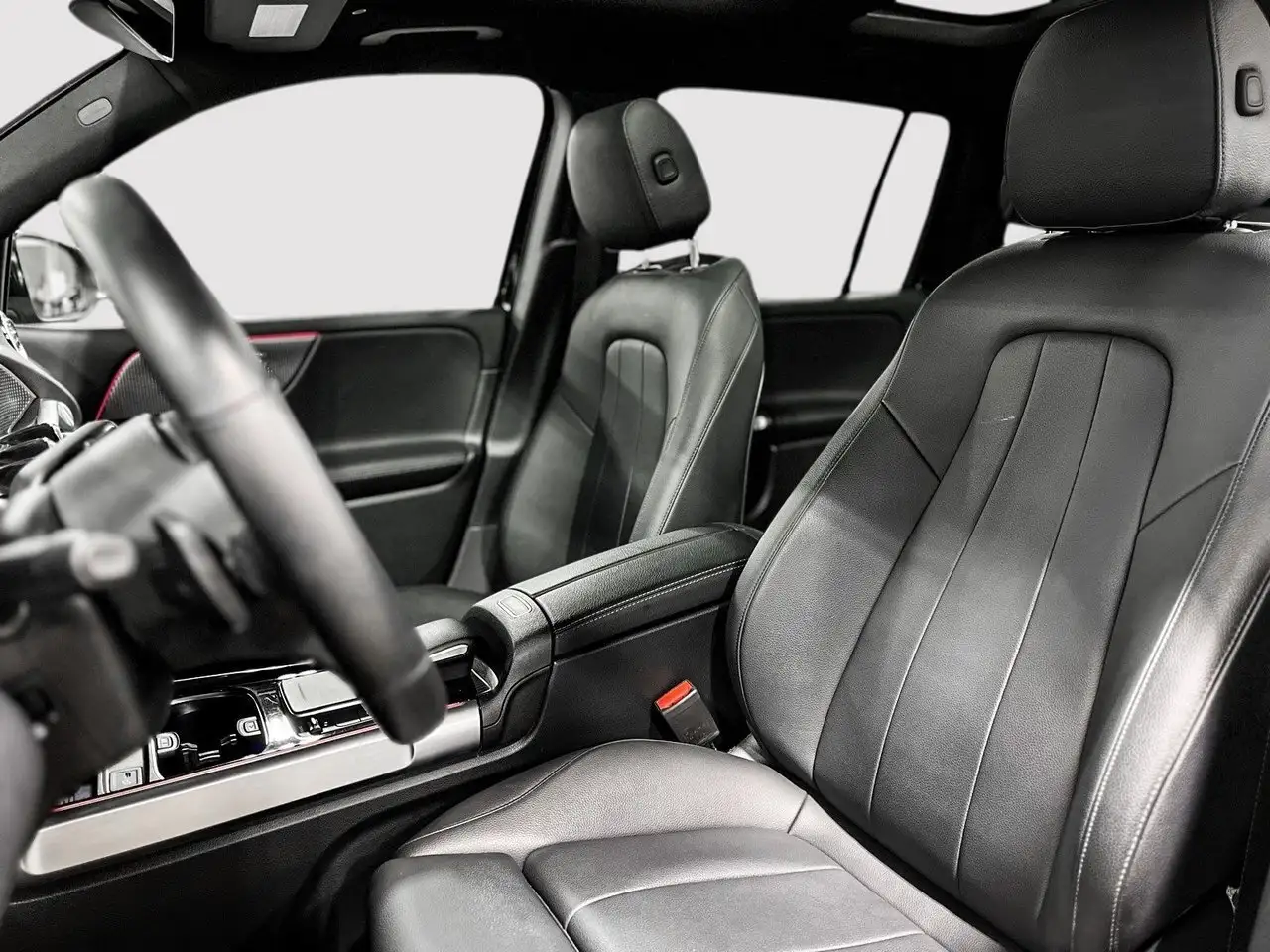 Mercedes-Benz GLB fotografie Mercedes-Benz GLB