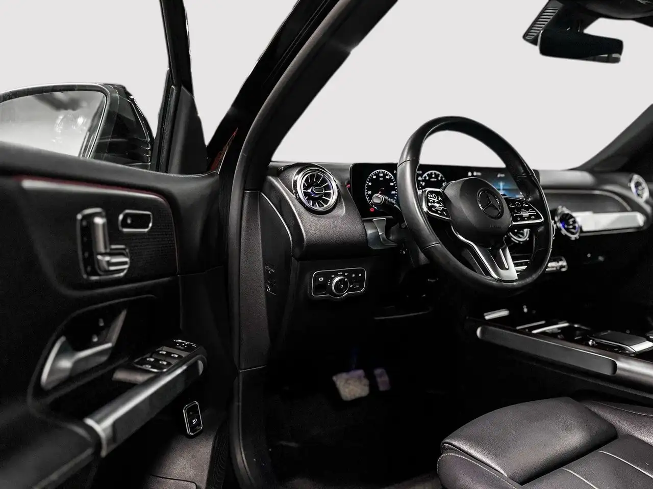 Mercedes-Benz GLB fotografie Mercedes-Benz GLB