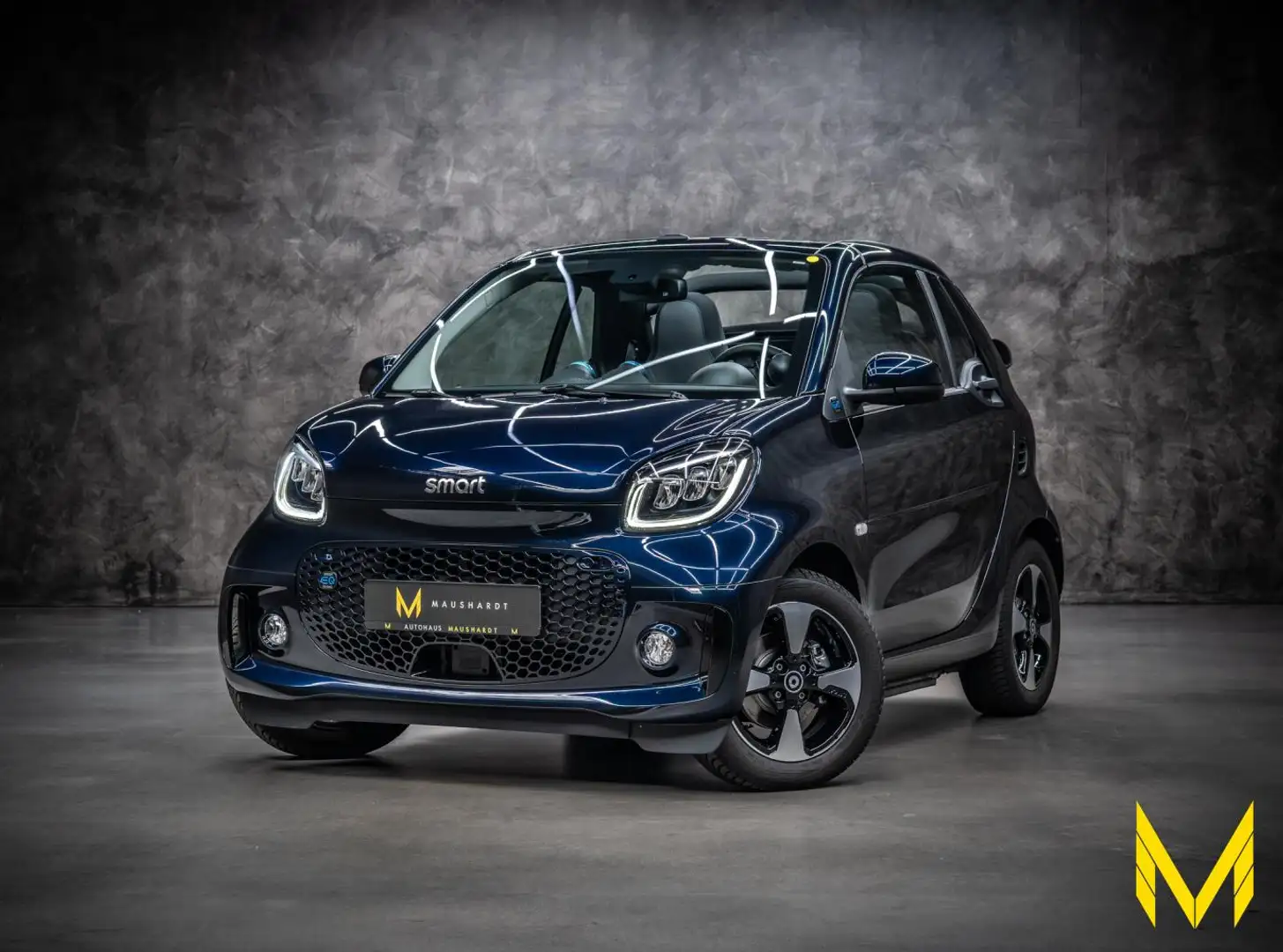 smart forTwo EQ cabrio EXCLUSIVE #JBL #smart CERTIFIED Niebieski - 1