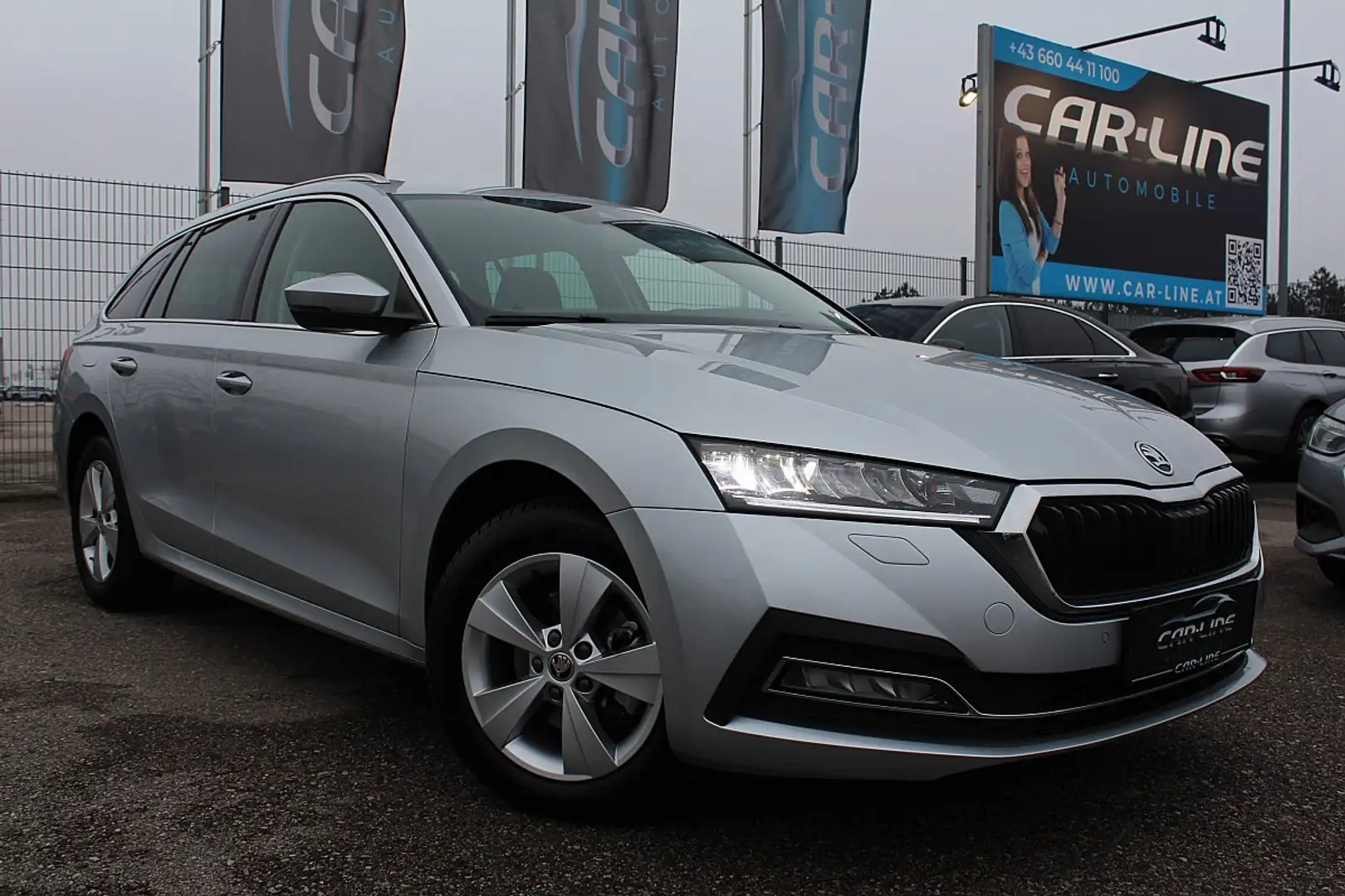 Skoda Octavia Combi 2,0 TDI Style DSG Matrix LED, ACC,Digitac... Argent - 1