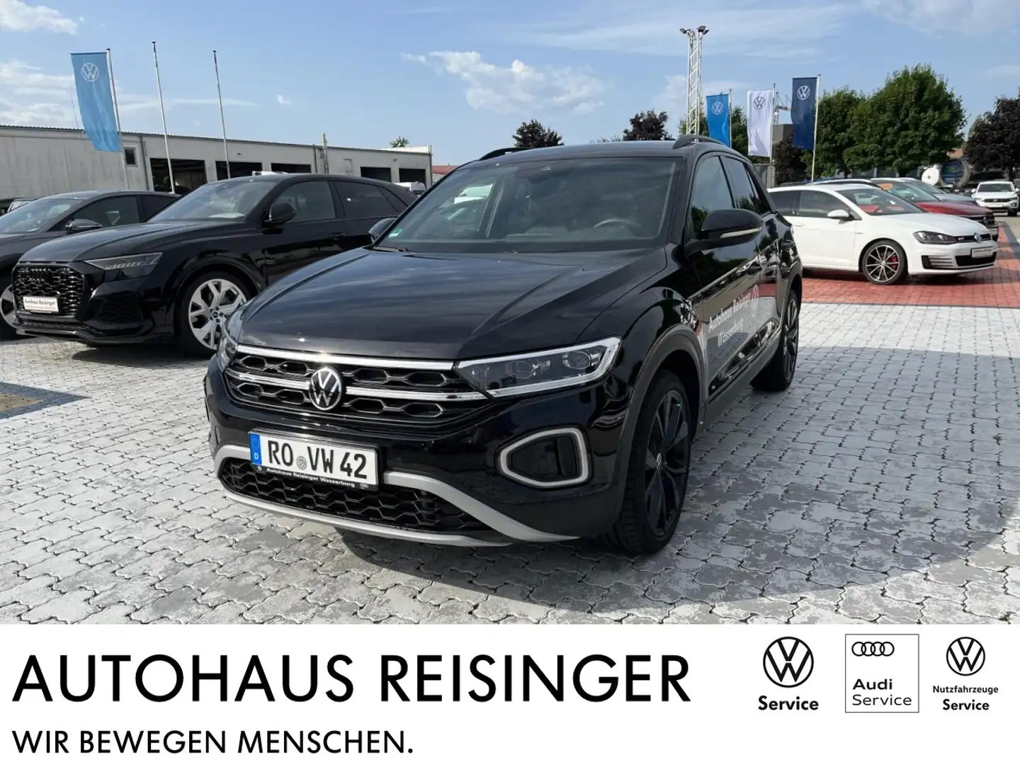 Volkswagen T-Roc Style 1.5 l TSI (BlackStyle,AHK,NAVI,LED,APP) Negro - 1