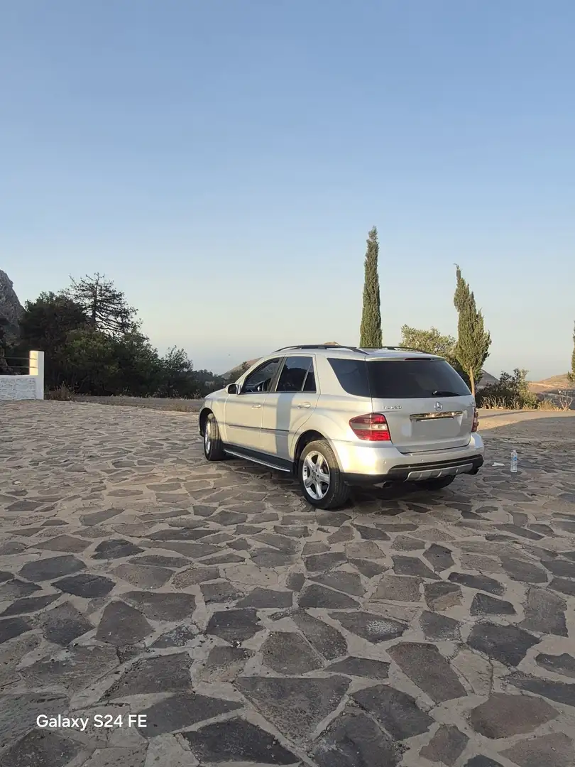 Mercedes-Benz ML 320 320CDI Aut. - 1