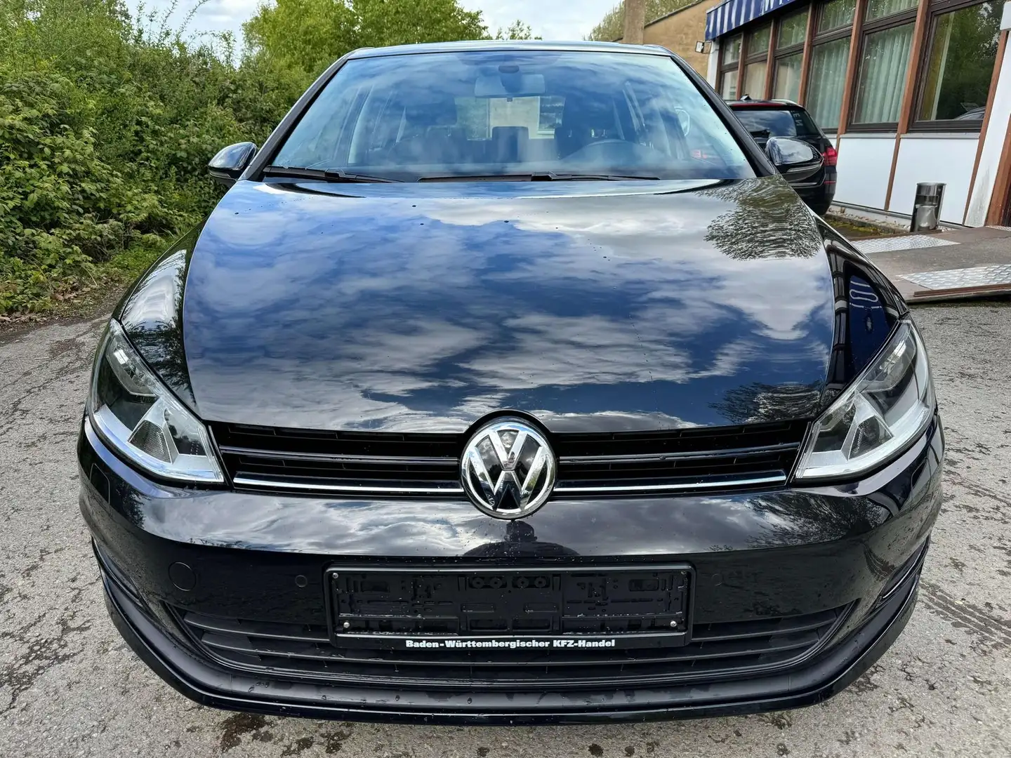 Volkswagen Golf Trendline BMT NUR 37.100 km Noir - 1