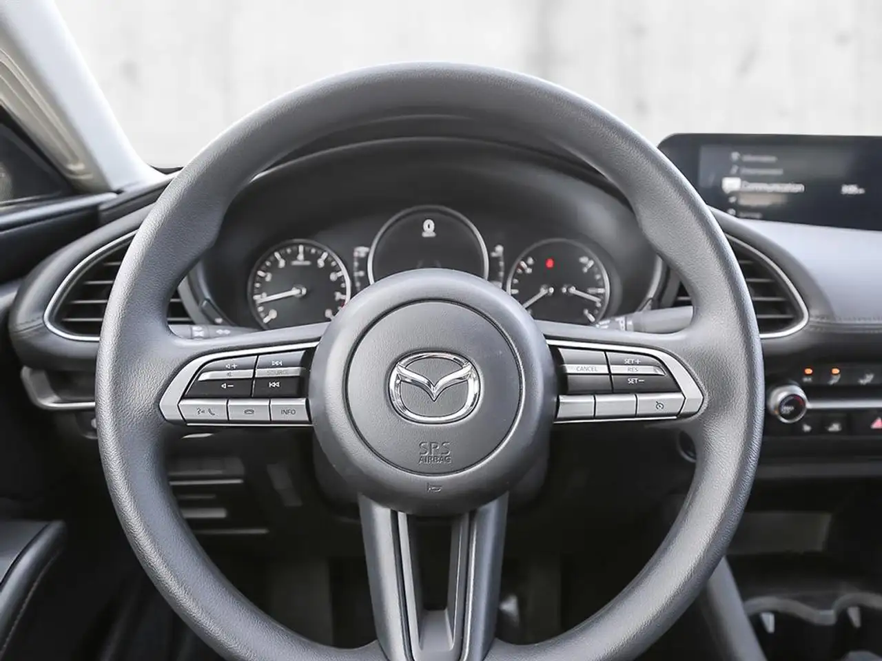 Mazda 3 снимка Mazda 3