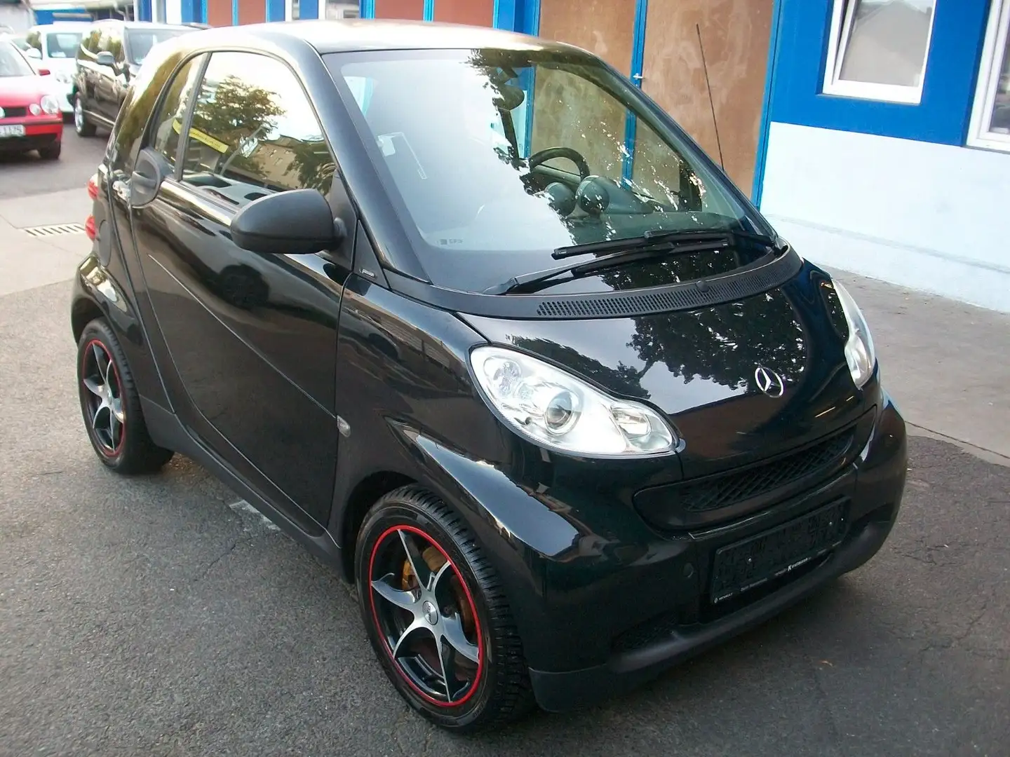 smart forTwo coupe MHD*Aut*Klima*Navi*Euro4* Schwarz - 2