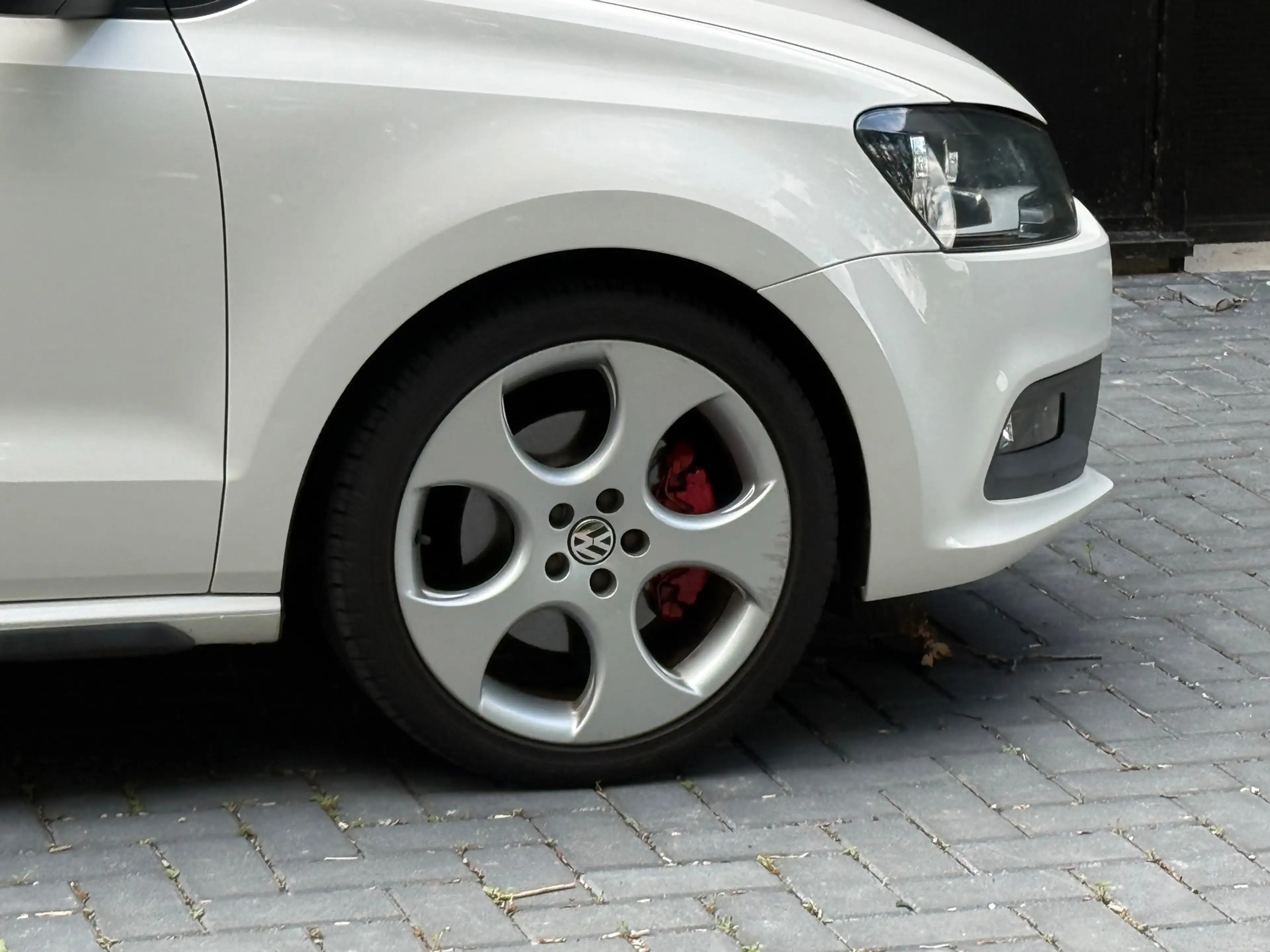 Volkswagen Polo GTI 1.4 TSI DSG/VOLLEDIGE HISTORIE AANWEZIG!!! — photo 14