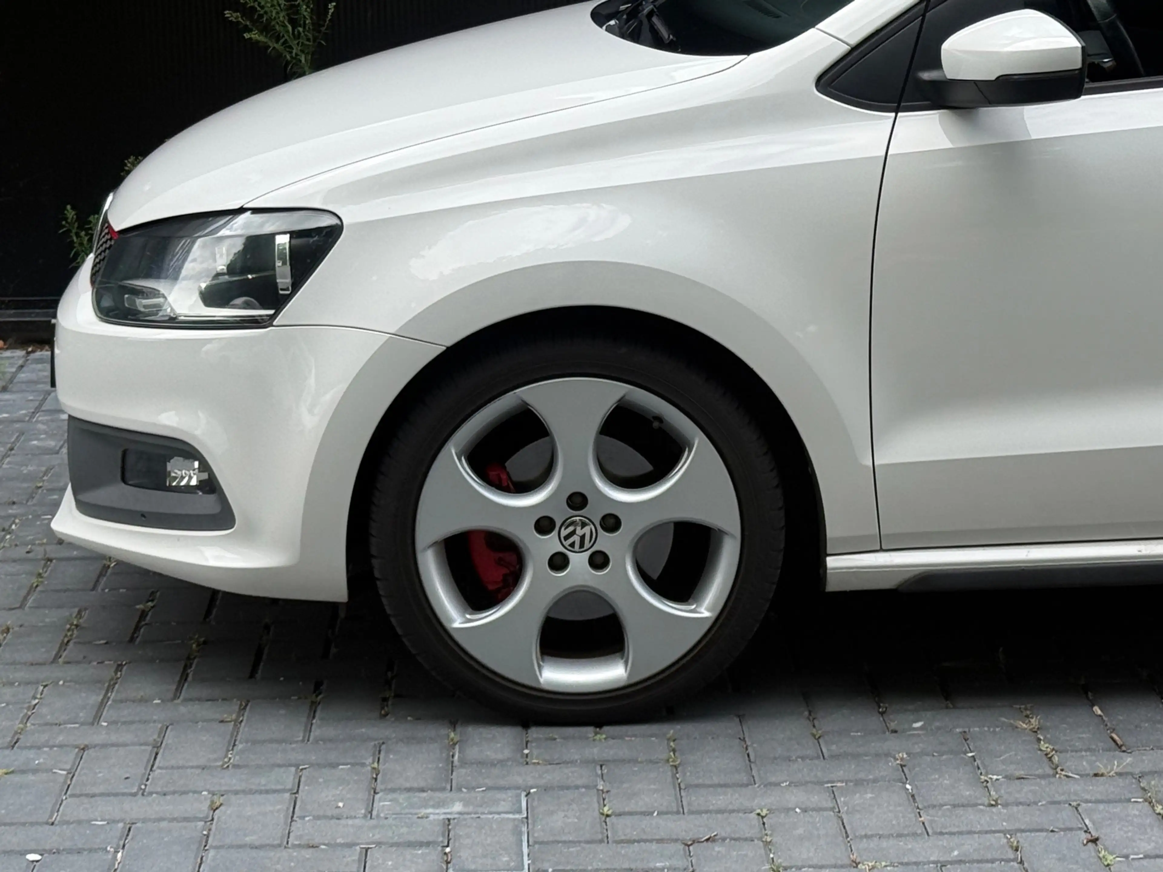Volkswagen Polo GTI 1.4 TSI DSG/VOLLEDIGE HISTORIE AANWEZIG!!! — photo 6