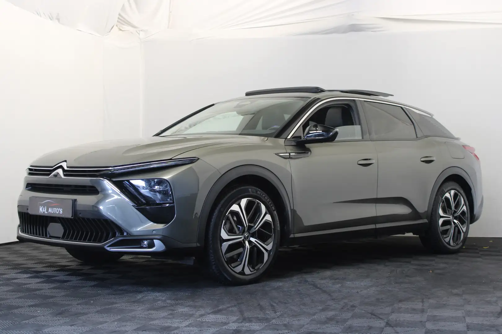 Citroen C5 X 1.6 Plug-in Hybrid 225 Shine |Pano|Stoel/stuur ver Grijs - 1