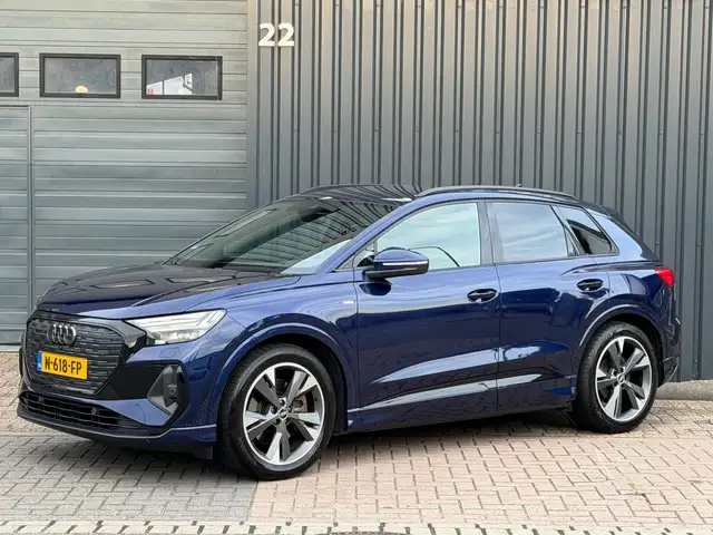 Audi Q4 e-tron 40 Launch edition S Competition 77 kWh