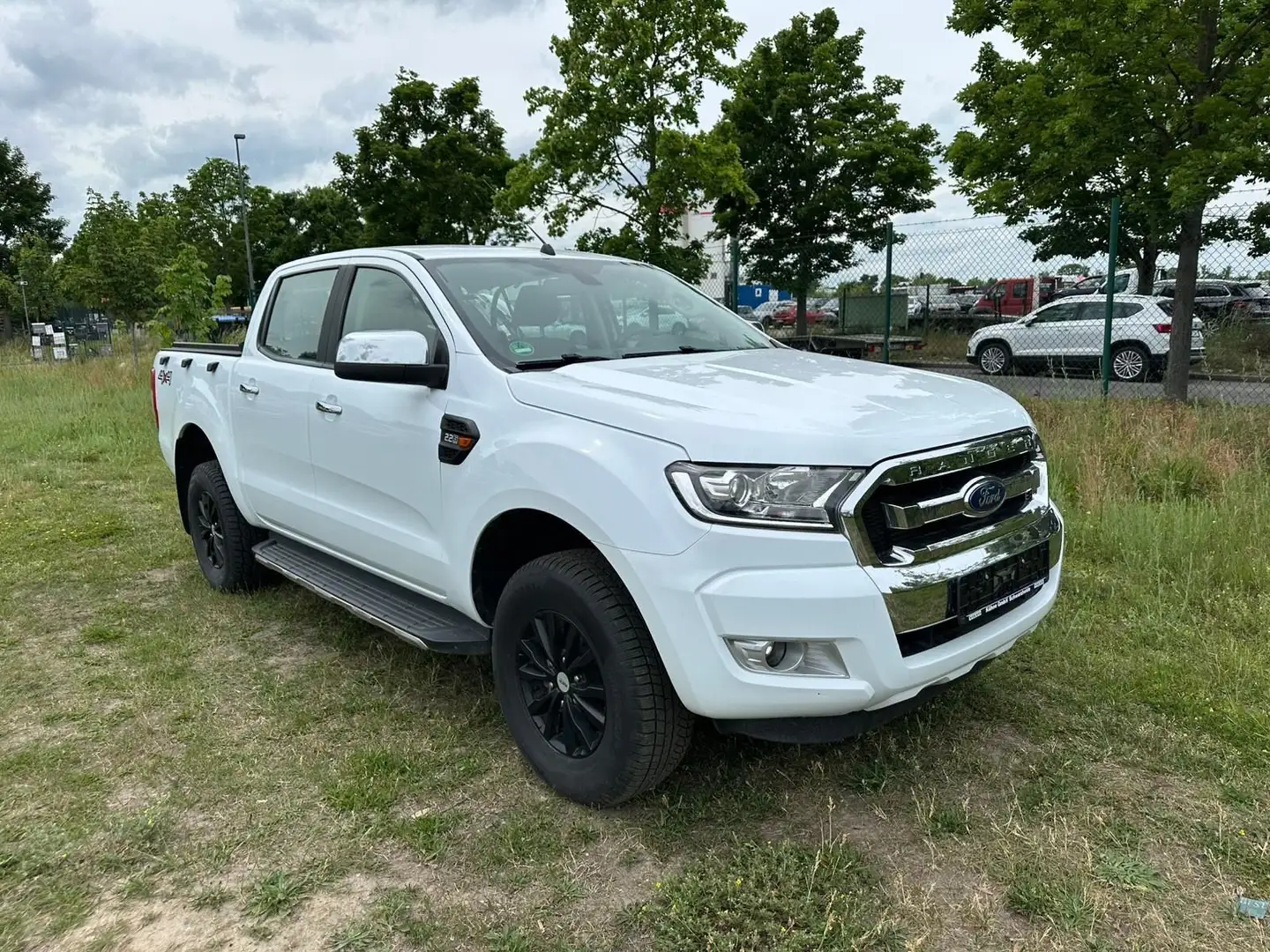 Ford Ranger XLT Doppelkabine 4x4*Klima*AHK Weiß - 1