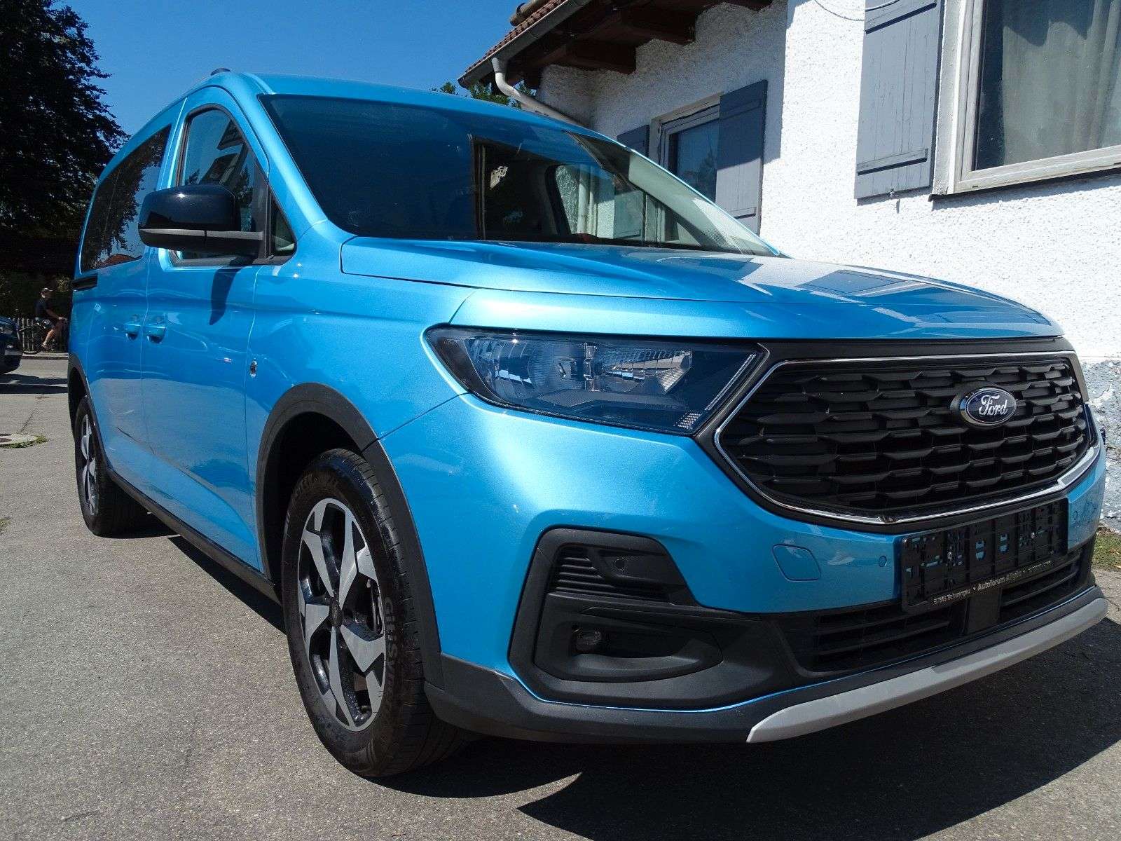 Ford Grand Tourneo