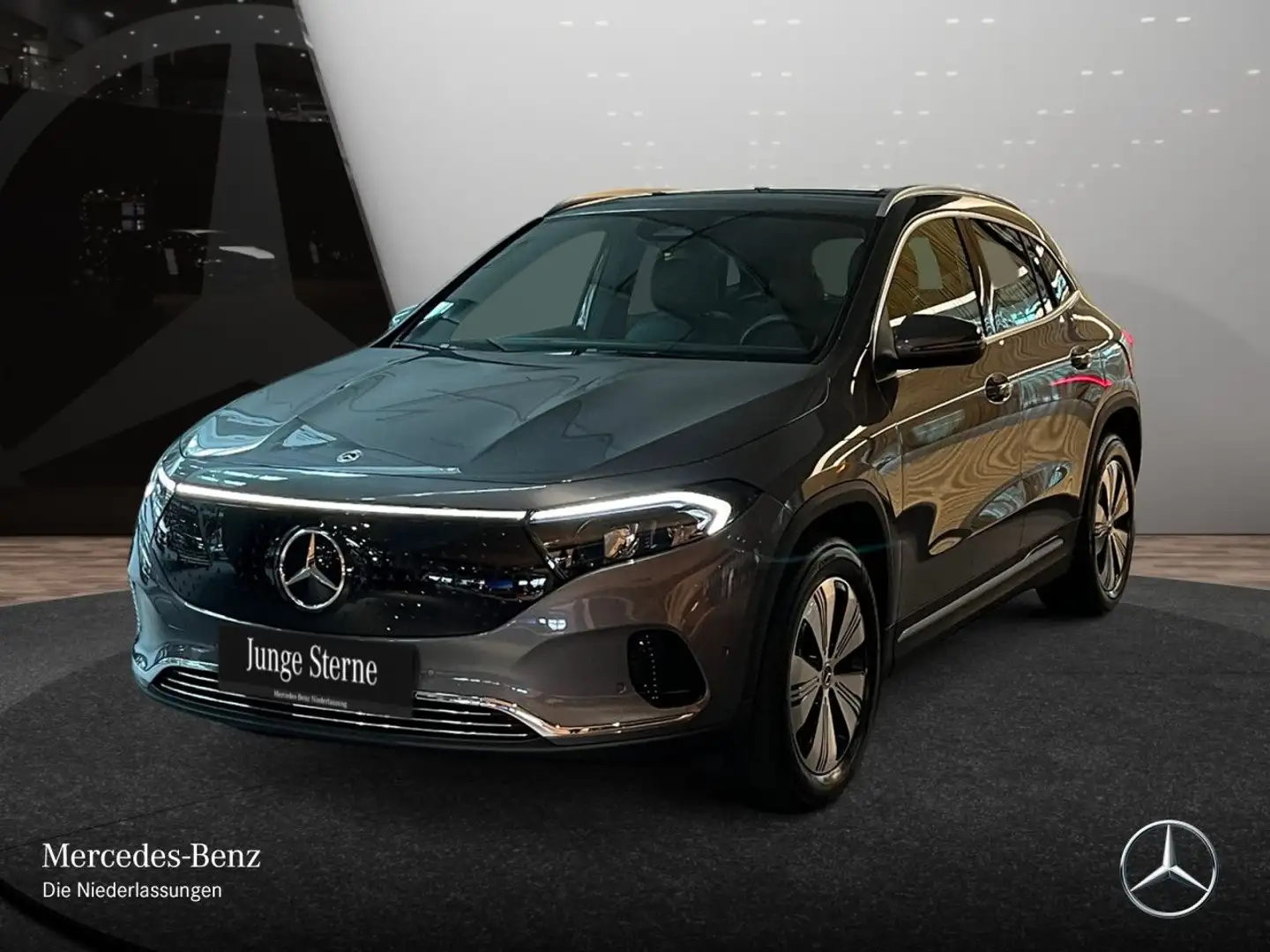 Mercedes-Benz EQA 300 4M PROG+ADVANCED+KAMERA+SPUR Grigio - 2