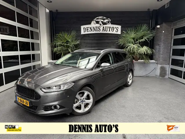 Ford Mondeo Wagon 2.0 Vignale ST uitvoering! Panoramadak!