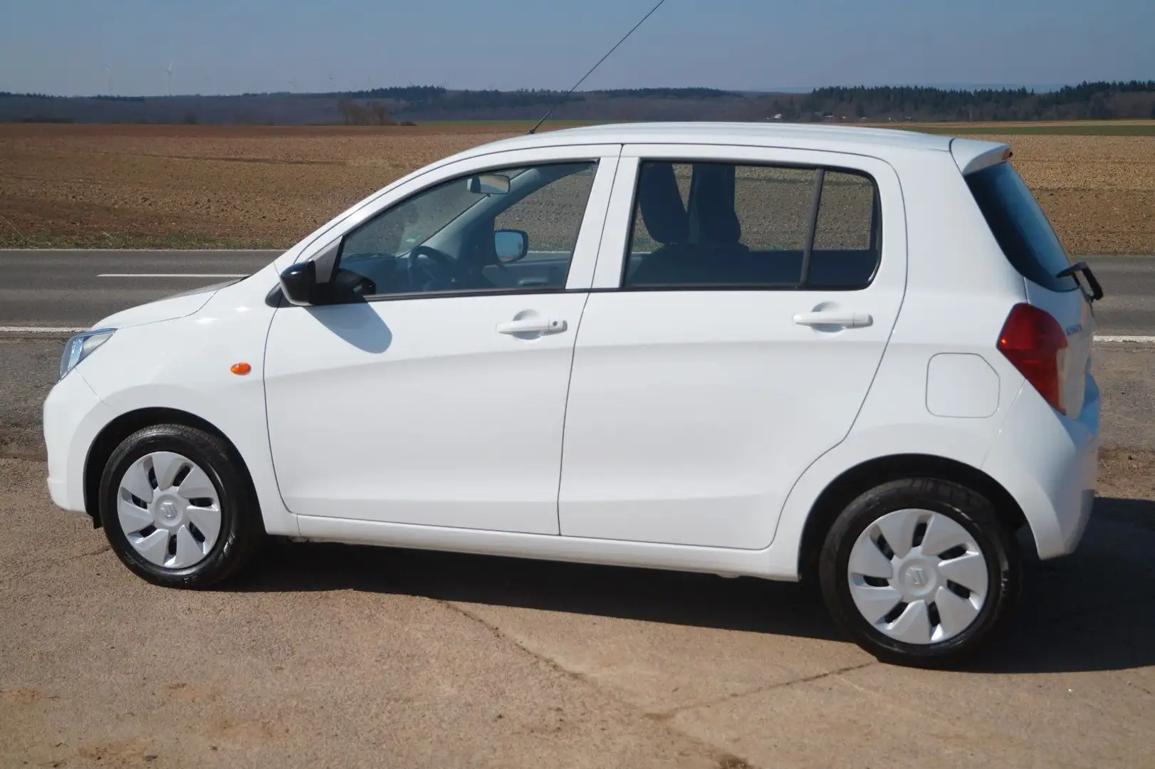Suzuki Celerio Club +Klima+ Weiß - 2