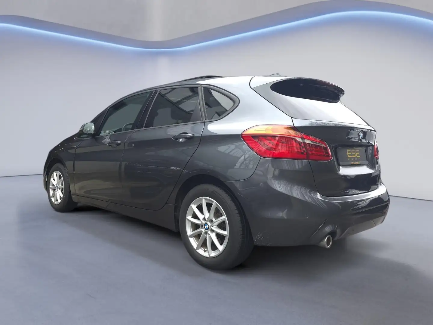 BMW 218 2-serie Active Tourer 218i Executive | Panorama | Grau - 2