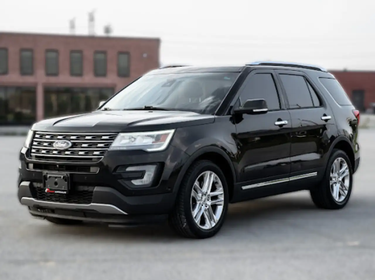 Ford Explorer снимка Ford Explorer