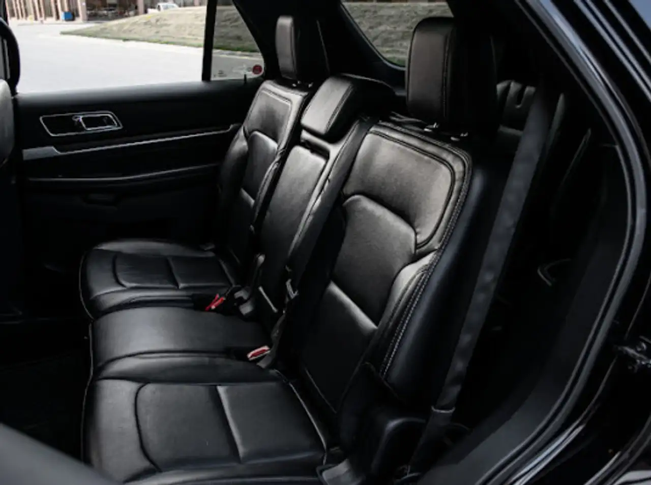 Ford Explorer снимка Ford Explorer