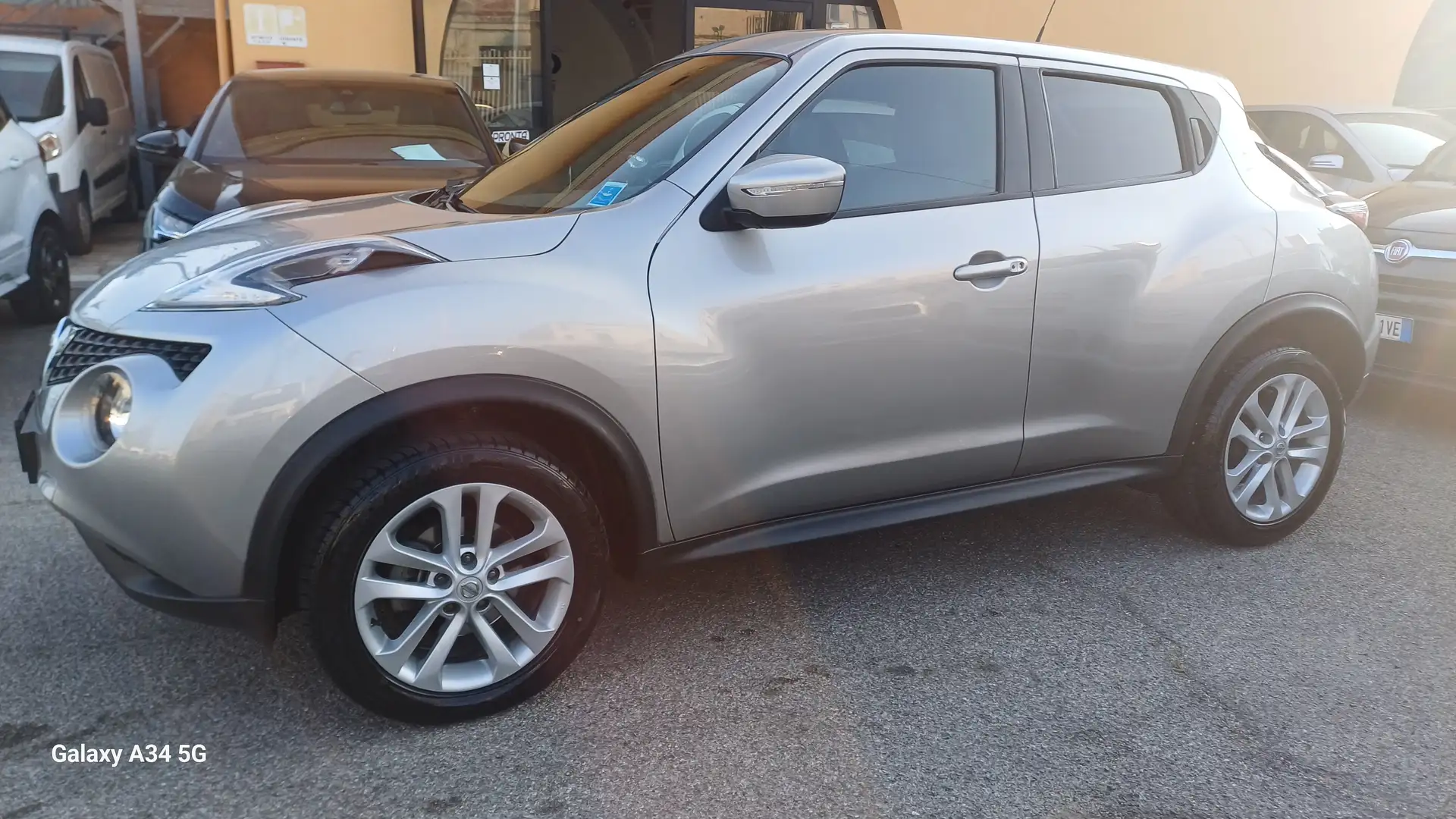 Nissan Juke Juke 1.5 dci N-Connecta 110cv Grigio - 2