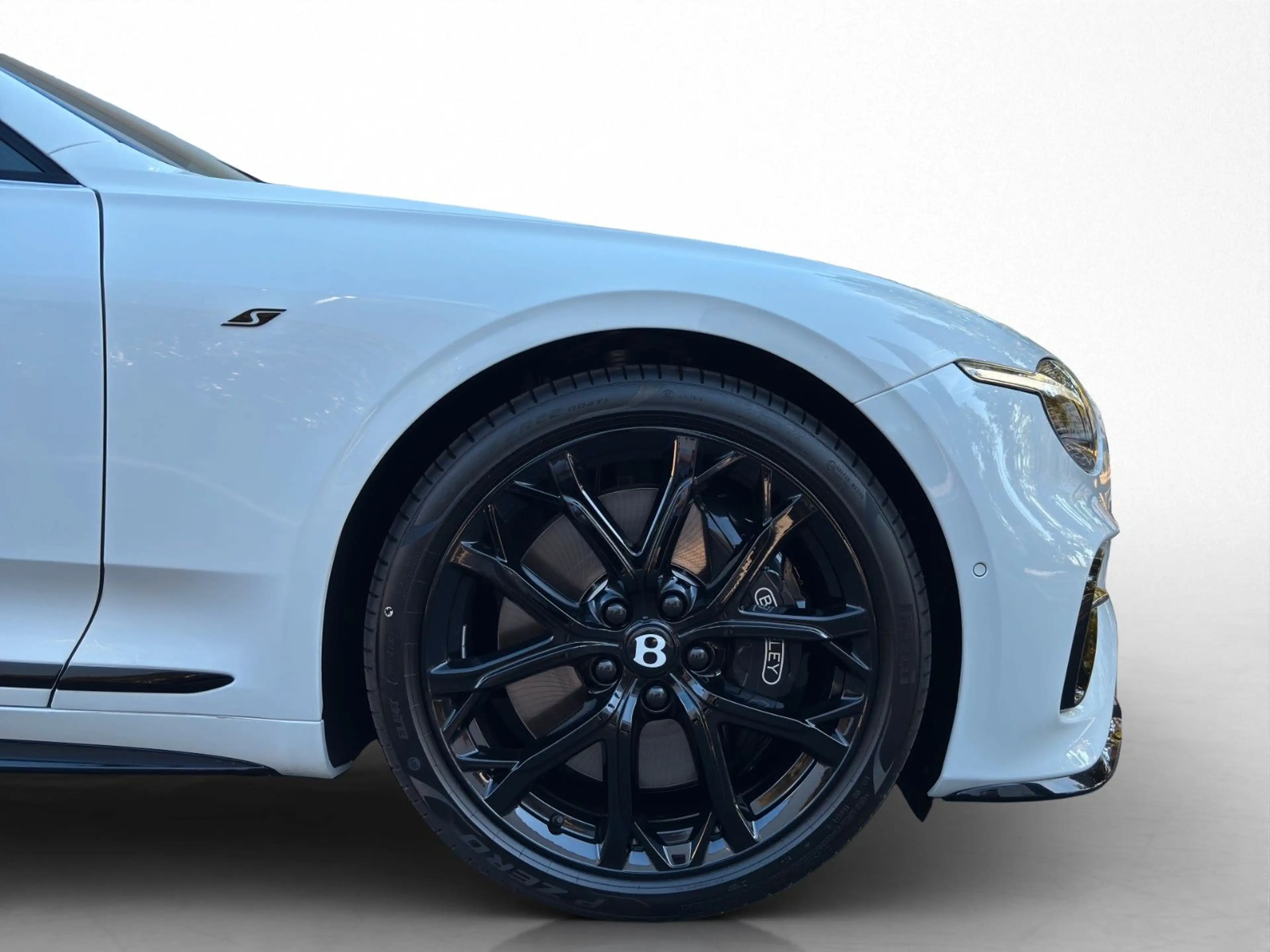 Bentley Continental GT S — photo 9