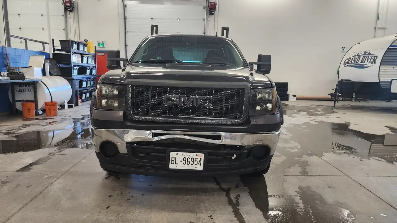 GMC Sierra 1500 снимка GMC Sierra 1500