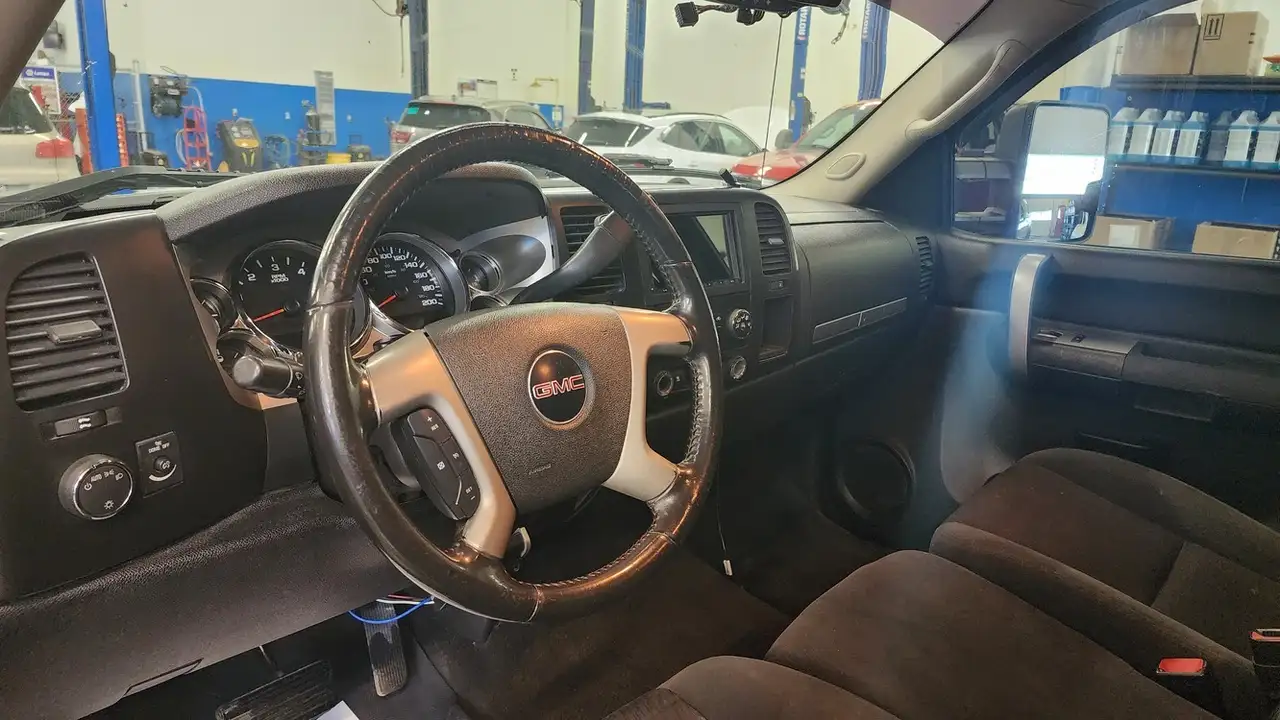 GMC Sierra 1500 снимка GMC Sierra 1500