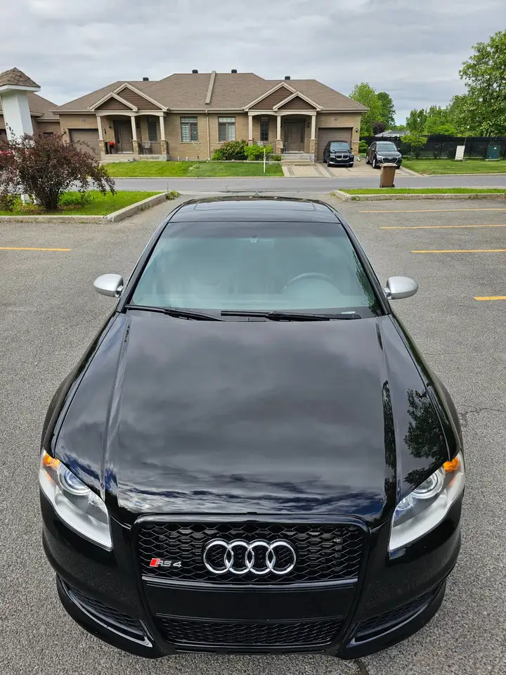 Audi RS4 снимка Audi RS4