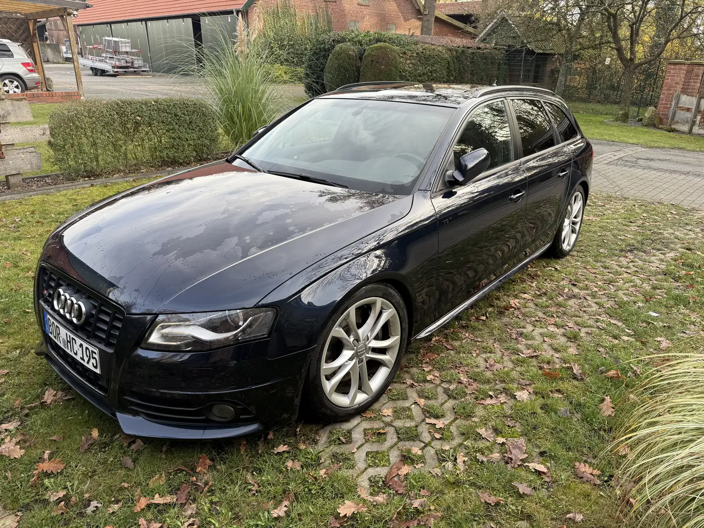 Audi S4 Avant S tronic - 1