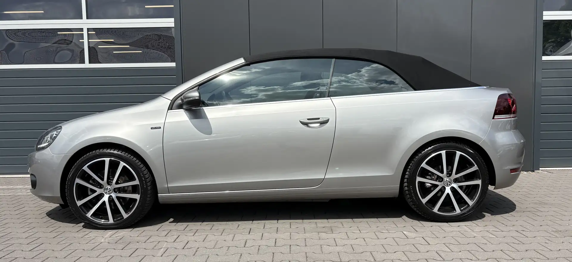 Volkswagen Golf Cabriolet Lounge Navi Bi-Xenon Kamera Sitzheizung AHK PDC Argintiu - 2