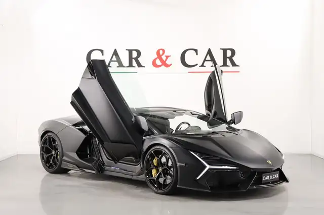 Lamborghini Revuelto 6.5 V12