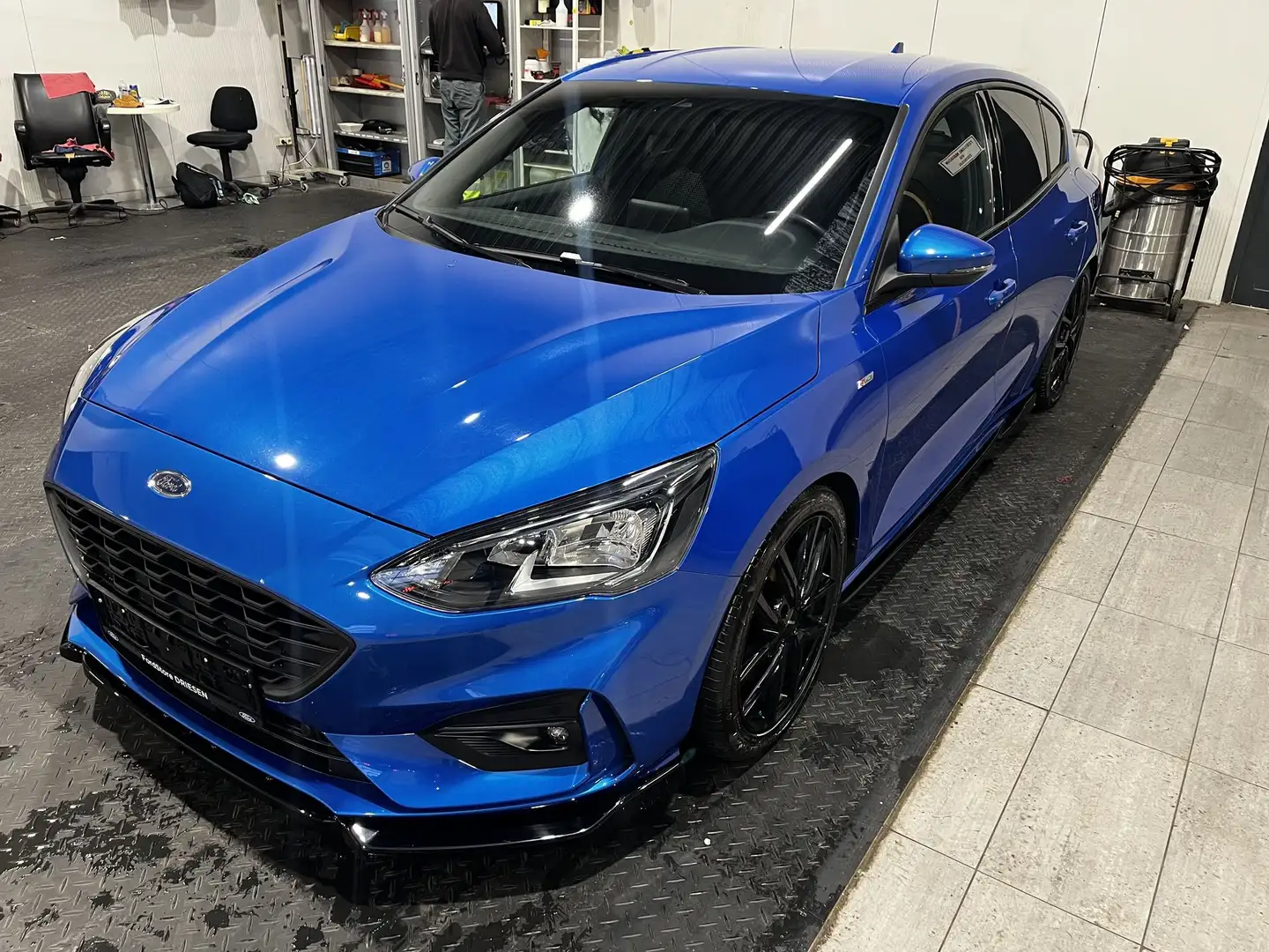 Ford Focus St line 1.0i 125 A8 automaat 5d Bleu - 1