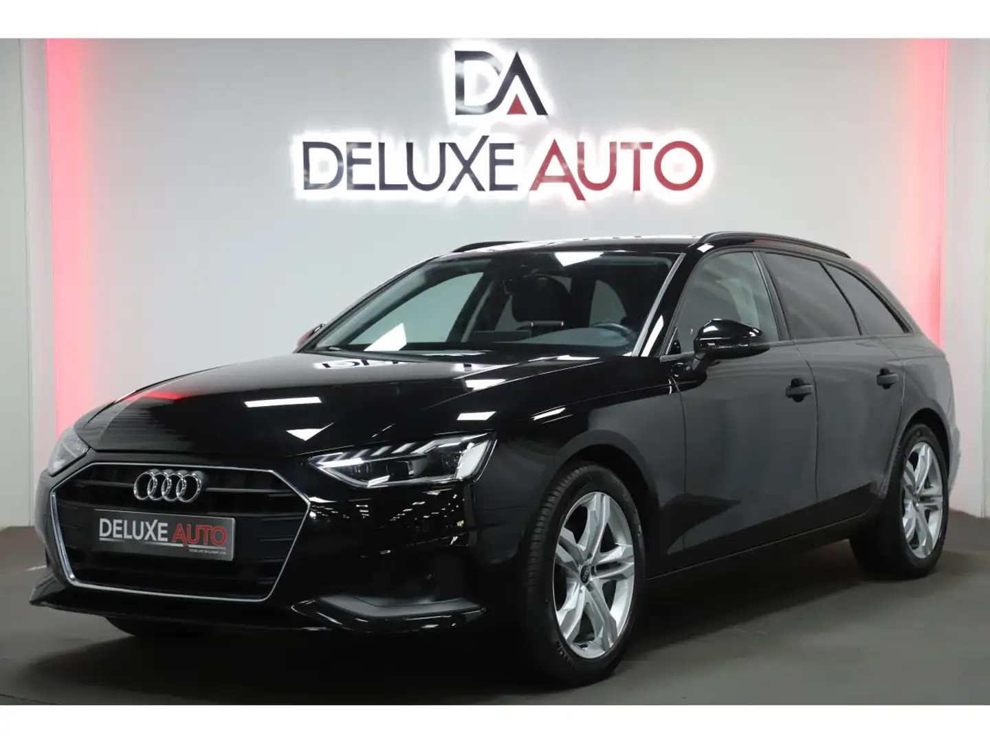 Audi A4 V 2.0 30 TDI 136 Design S-tronic (3) Noir - 1