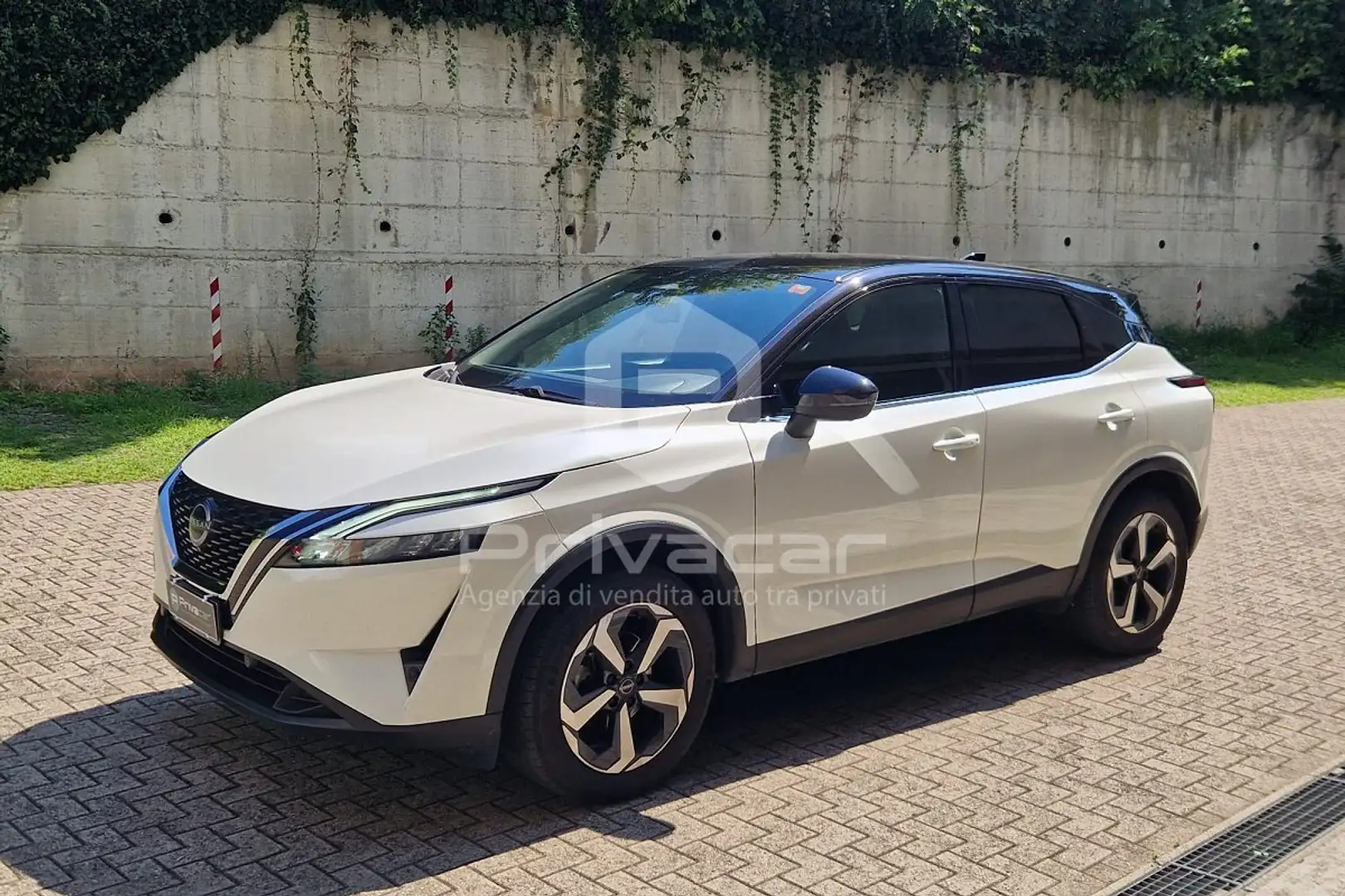Nissan Qashqai Qashqai MHEV 140 CV N-Connecta Weiß - 1
