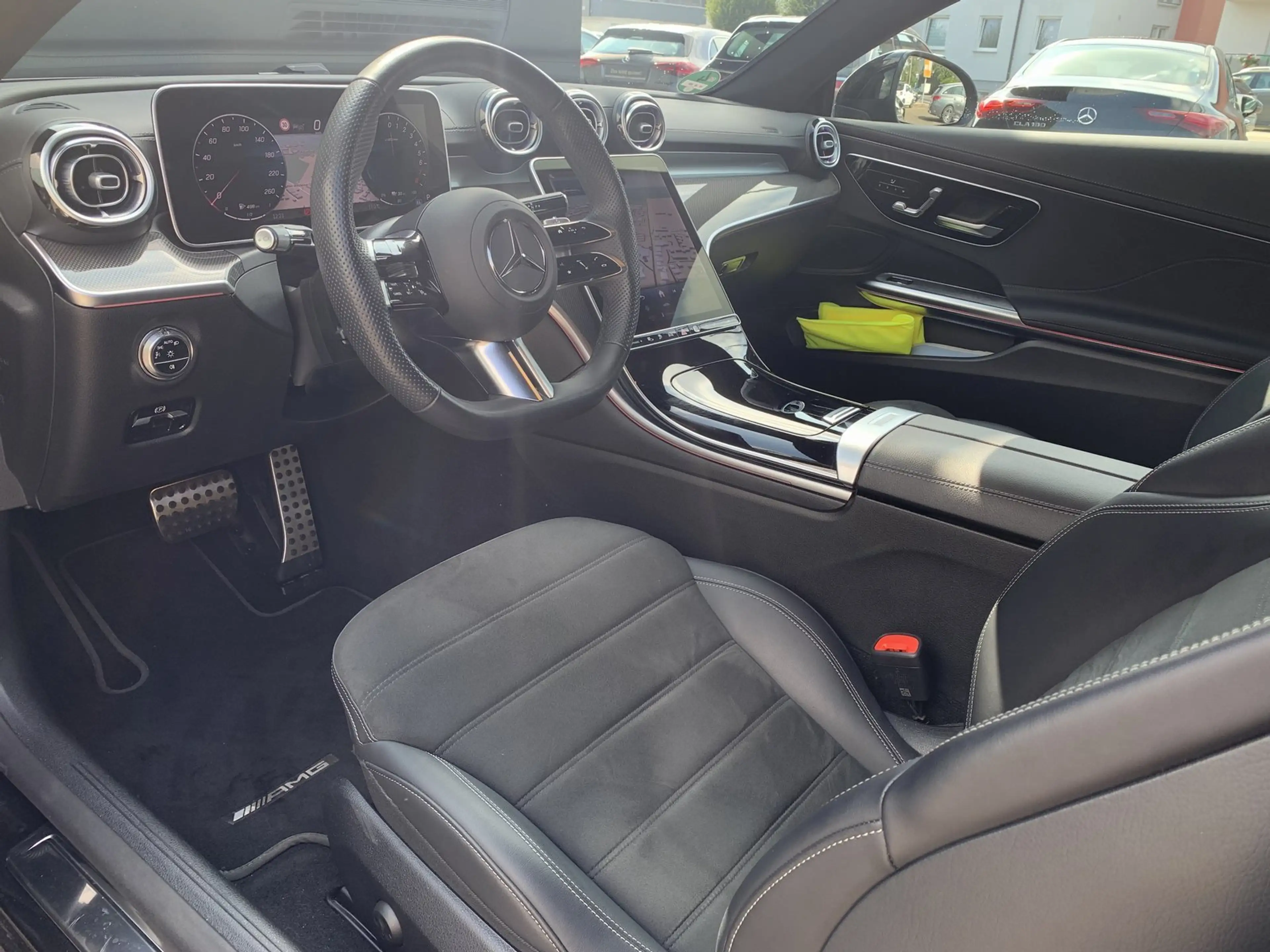 Mercedes-Benz CLE 300 e 4MATIC Coupé — photo 3