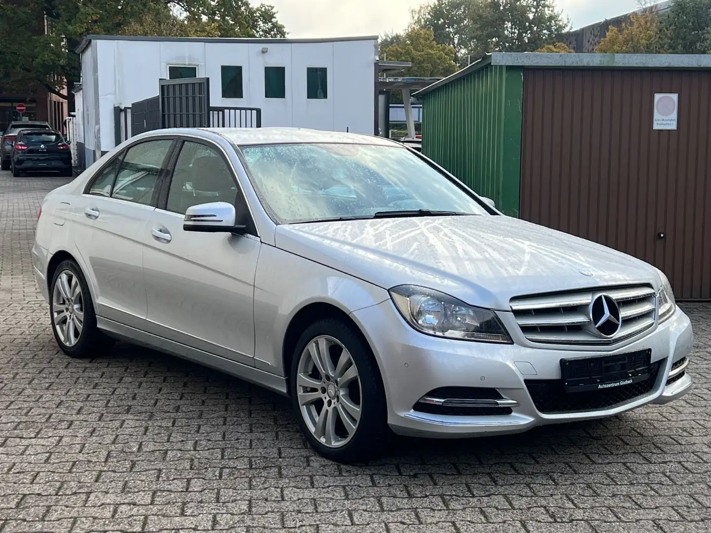 Mercedes-Benz C 180 CGI BlueEfficiency*PDC*SITZHZ*GARANTIE* Argent - 1