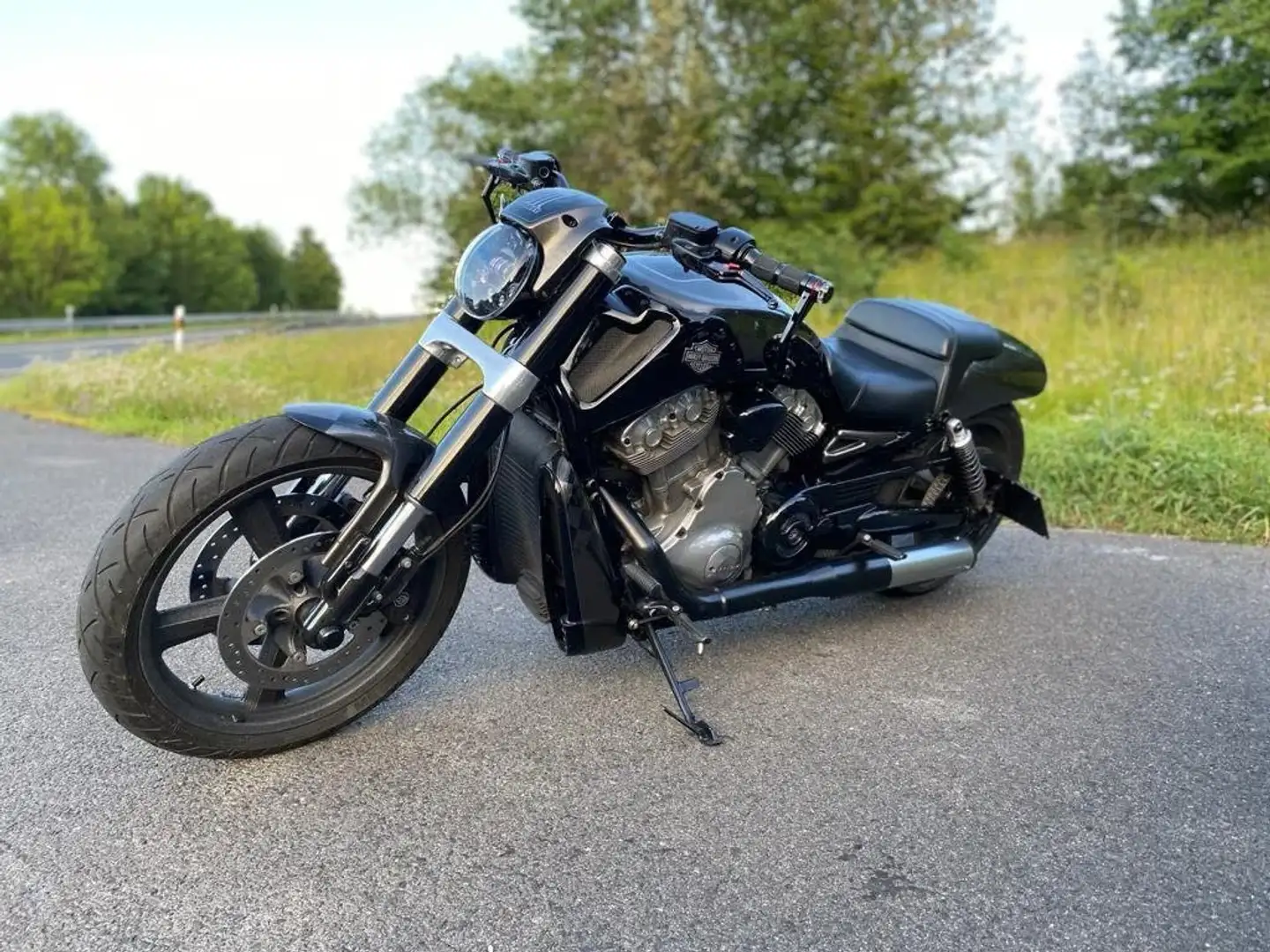 Harley-Davidson V-Rod Muscle (VRSCF) Negro - 2